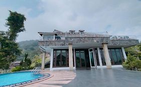 Villa Santika Puncak Pass